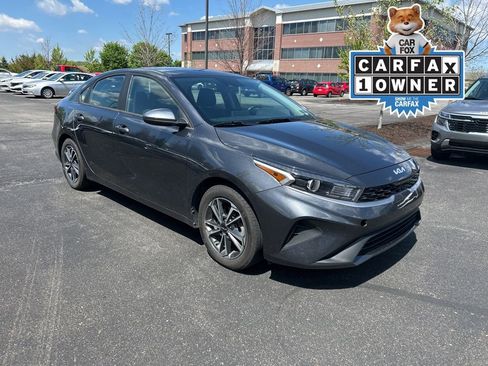 Used 2023 Kia Forte LXS FWD image 1