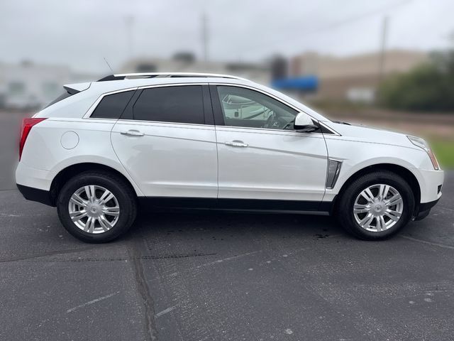 Used 2016 Cadillac SRX Luxury w/ Driver Awareness Package FWD image 6