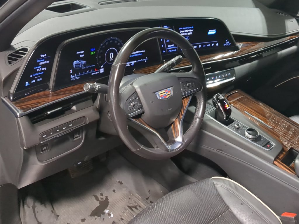 Used 2023 Cadillac Escalade ESV Premium Luxury AWD/4WD image 12