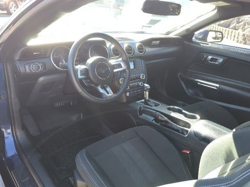 Used 2019 Ford Mustang EcoBoost image 7