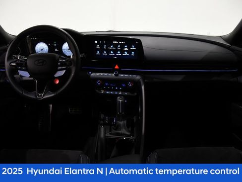 Used 2025 Hyundai Elantra N image 8