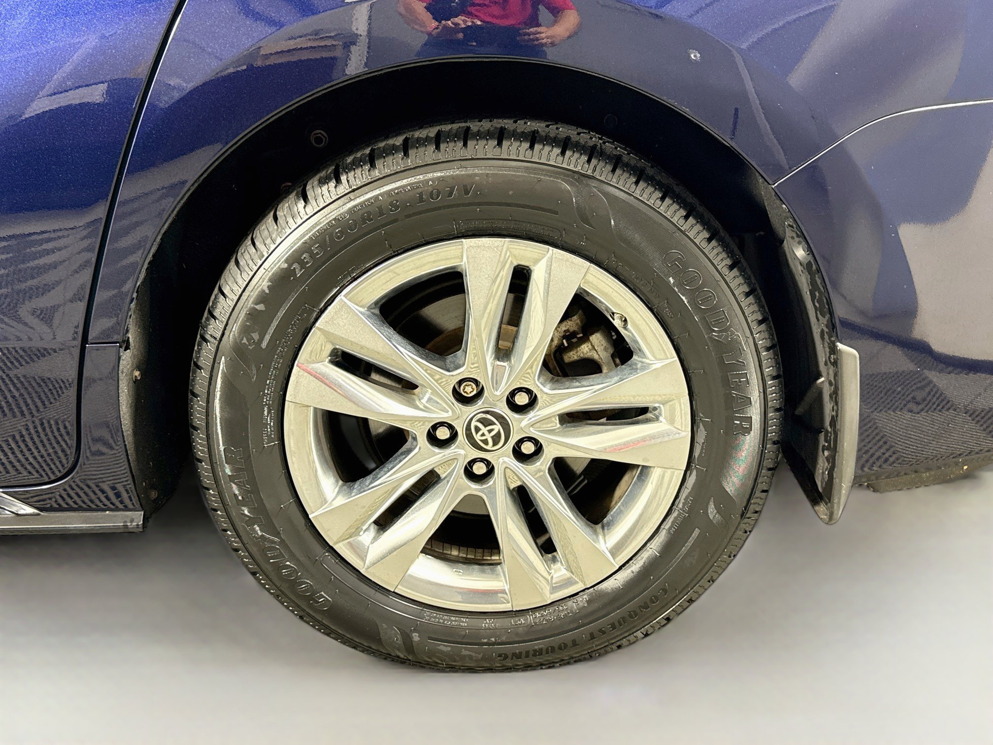 Certified 2024 Toyota Sienna Limited AWD/4WD image 32