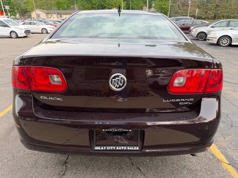 Used 2008 Buick Lucerne CXL w/ Driver Confidence Package FWD image 4