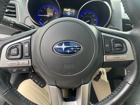 Used 2015 Subaru Legacy 2.5i Premium AWD/4WD image 19
