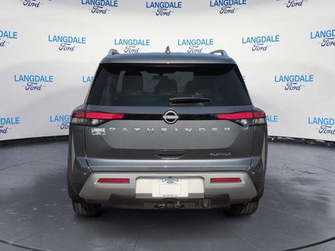 Used 2025 Nissan Pathfinder Platinum w/ Cargo Package FWD image 8