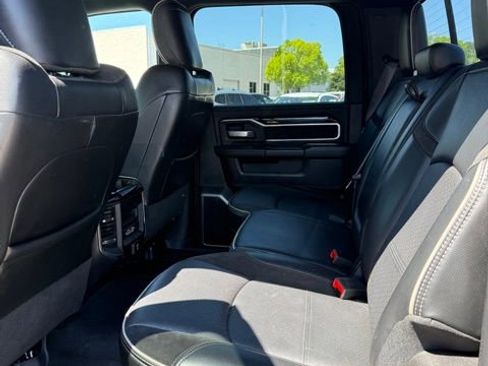 Used 2020 RAM 2500 Laramie w/ Night Edition AWD/4WD image 12