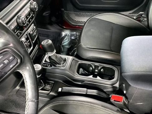 Used 2021 Jeep Gladiator Sport AWD/4WD image 18
