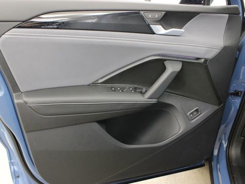 New 2026 Volkswagen Tiguan SE R-Line image 15