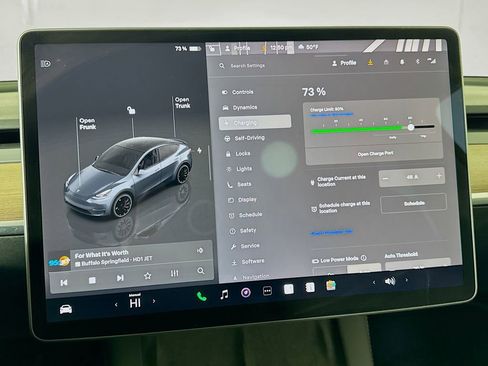Used 2022 Tesla Model Y Performance AWD/4WD image 26