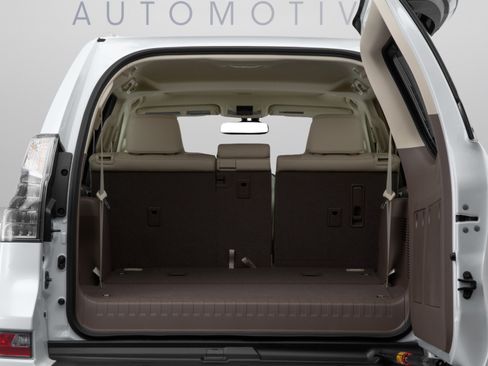 Used 2014 Lexus GX 460 AWD/4WD image 14