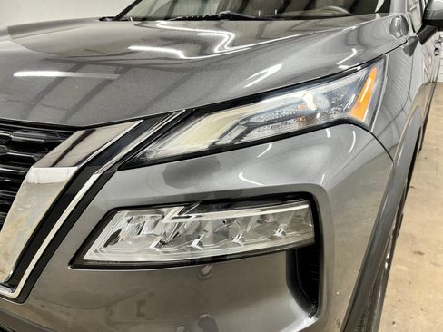 Used 2023 Nissan Rogue SV w/ SV Premium Package FWD image 8