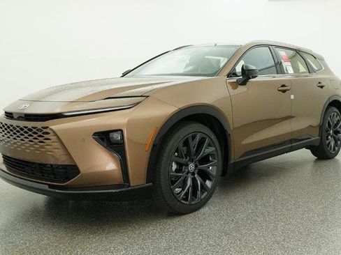 New 2026 Toyota Crown Signia AWD/4WD image 17