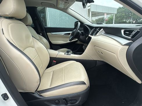 Used 2022 INFINITI QX50 Sensory FWD image 28