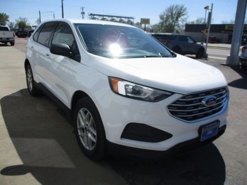 Used 2022 Ford Edge SE AWD/4WD image 4