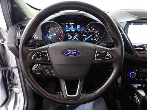 Used 2019 Ford Escape Titanium AWD/4WD image 31