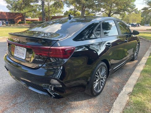 Used 2023 Kia Forte GT-Line image 5