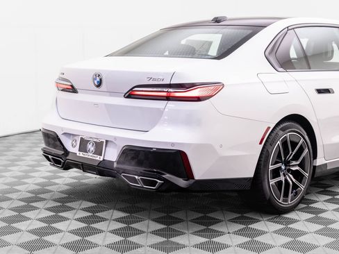 New 2025 BMW 760i xDrive 760i xDrive image 39