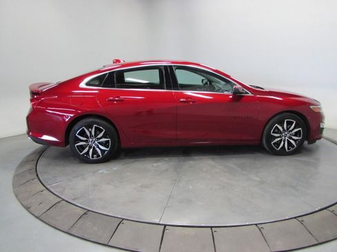 Used 2021 Chevrolet Malibu RS image 8