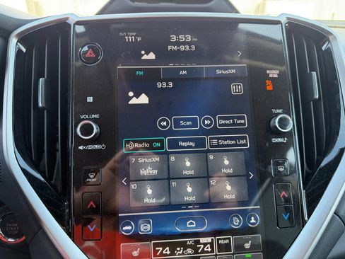Used 2023 Subaru Ascent Limited w/ Technology Package AWD/4WD image 11