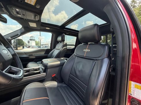 Used 2024 Ford F250 Platinum AWD/4WD image 10
