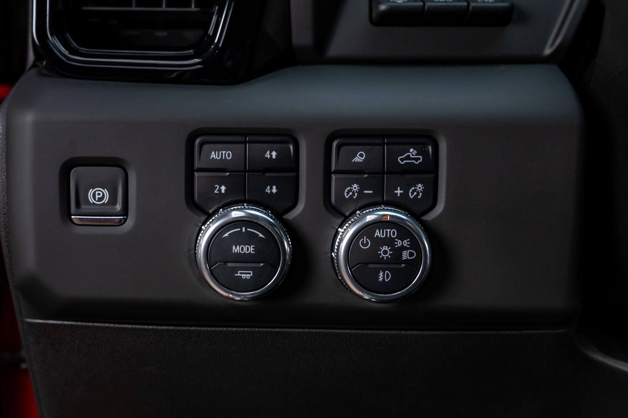 Used 2025 GMC Sierra 2500 AT4X AWD/4WD image 22