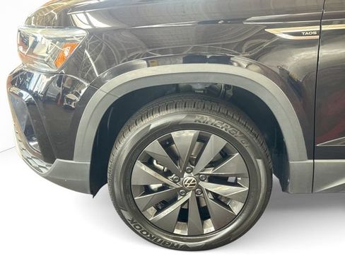 Certified 2023 Volkswagen Taos S FWD image 19