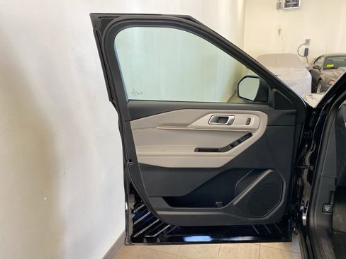 New 2026 Ford Explorer Active image 16