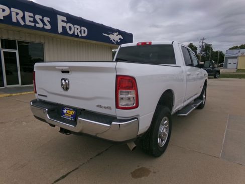 Used 2021 RAM 2500 Big Horn image 3