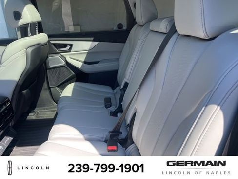 Used 2025 Acura MDX w/ Technology Package image 14