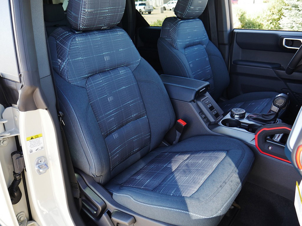 New 2026 Ford Bronco Heritage Edition AWD/4WD image 38