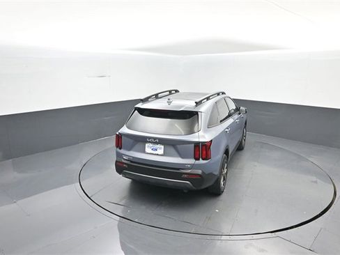 Used 2023 Kia Sorento X-Line EX image 24