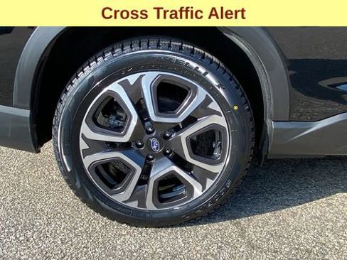 Used 2023 Subaru Ascent Limited w/ Technology Package image 12