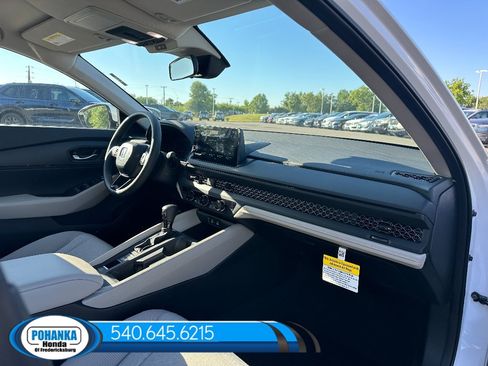 New 2026 Honda Accord LX image 32