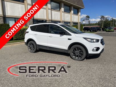 Used 2018 Ford Escape SE w/ SE Sport Appearance Package