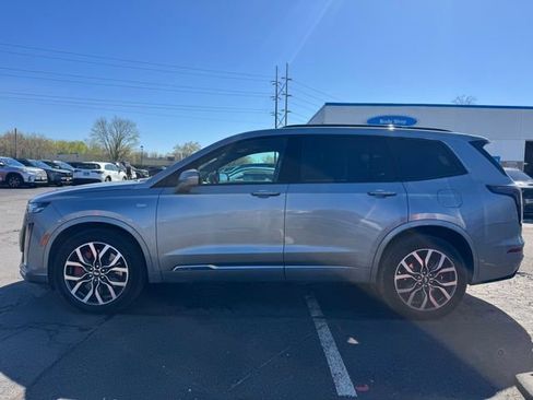 Used 2025 Cadillac XT6 Sport AWD/4WD image 5