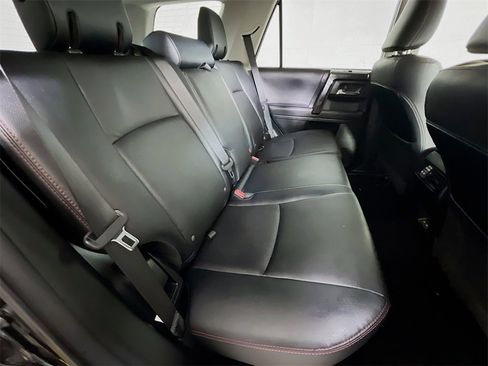 Certified 2024 Toyota 4Runner TRD Off-Road Premium image 24
