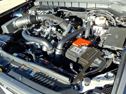 New 2025 Ford Bronco Raptor image 20