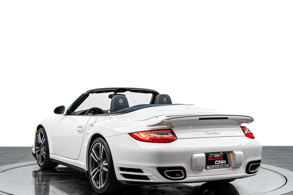 Used 2010 Porsche 911 Turbo AWD/4WD image 4