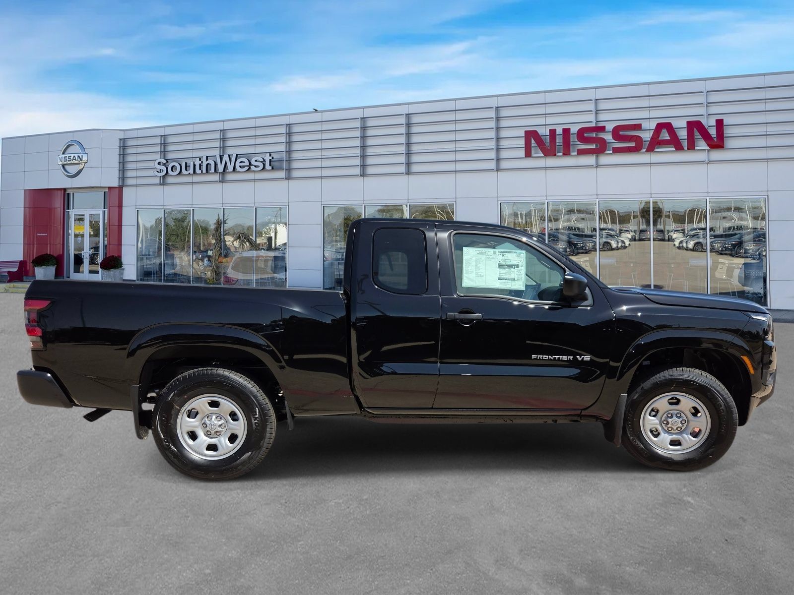 New 2027 Nissan Frontier S w/ Tow Package AWD/4WD image 4
