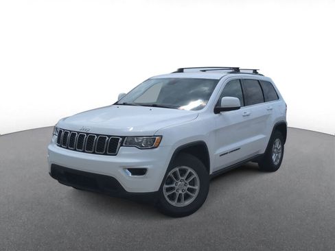 Certified 2020 Jeep Grand Cherokee Laredo w/ Security & Convenience Group AWD/4WD image 1