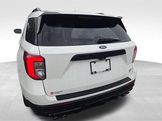 Used 2023 Ford Explorer ST w/ Technology Package AWD/4WD image 6