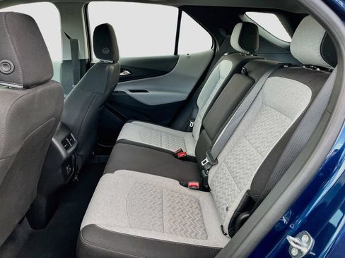 Used 2022 Chevrolet Equinox LS FWD image 22