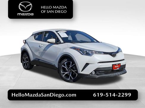 Used 2018 Toyota C-HR XLE image 1
