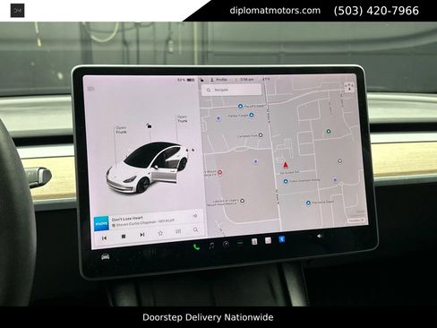 Used 2021 Tesla Model 3 Standard Range Plus image 29