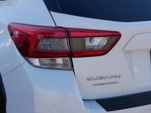 Used 2023 Subaru Crosstrek 2.5i Limited w/ Moonroof Package image 17