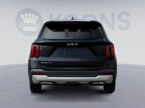 New 2026 Kia Sorento LX image 16