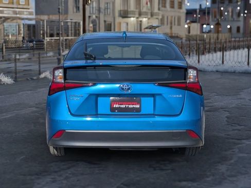 Used 2022 Toyota Prius LE AWD/4WD image 6