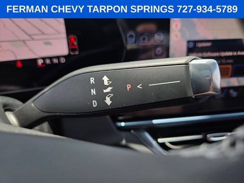 New 2026 Chevrolet Equinox EV LT w/ Convenience Package II FWD image 30
