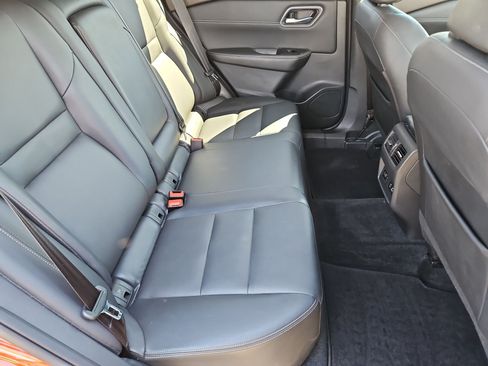 Used 2021 Nissan Rogue SL w/ Premium Package FWD image 28