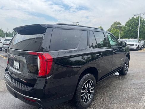 Used 2023 GMC Yukon AT4 w/ AT4 Premium Package AWD/4WD image 5
